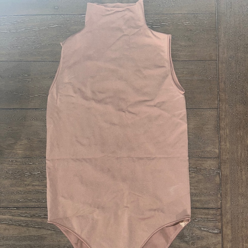 Skims Mock Neck Sleeveless Bodysuit